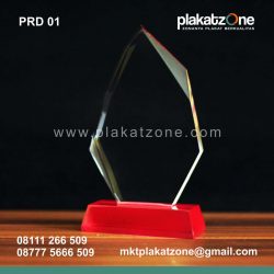 plakat akrilik berkualitas harga terjangkau