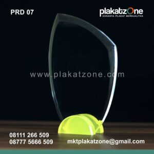 plakat akrilik ready stock elegan dan berkualitas