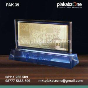 39-plakat-akrilik-bank-indonesia-uang-pecahan.jpg plakat akrilik bank indonesia